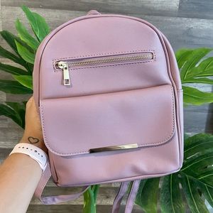 Pink medium backpack!